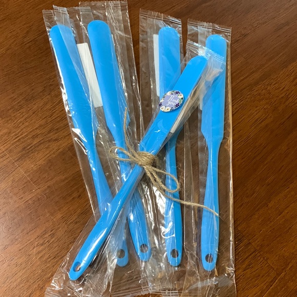 💕5/$15 Silicone Spatula Butter Icing, Set of 5 , NEW in sealing package - Picture 1 of 4